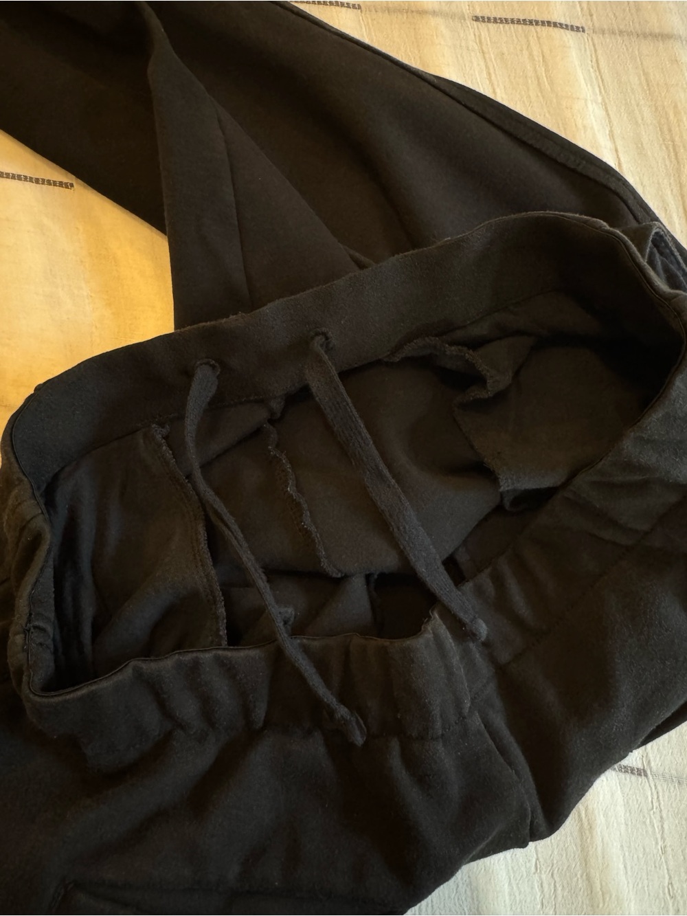 Everlane The Dream Pant Black Size M Tapered Pull On Stretch Pants - Picture 12 of 16